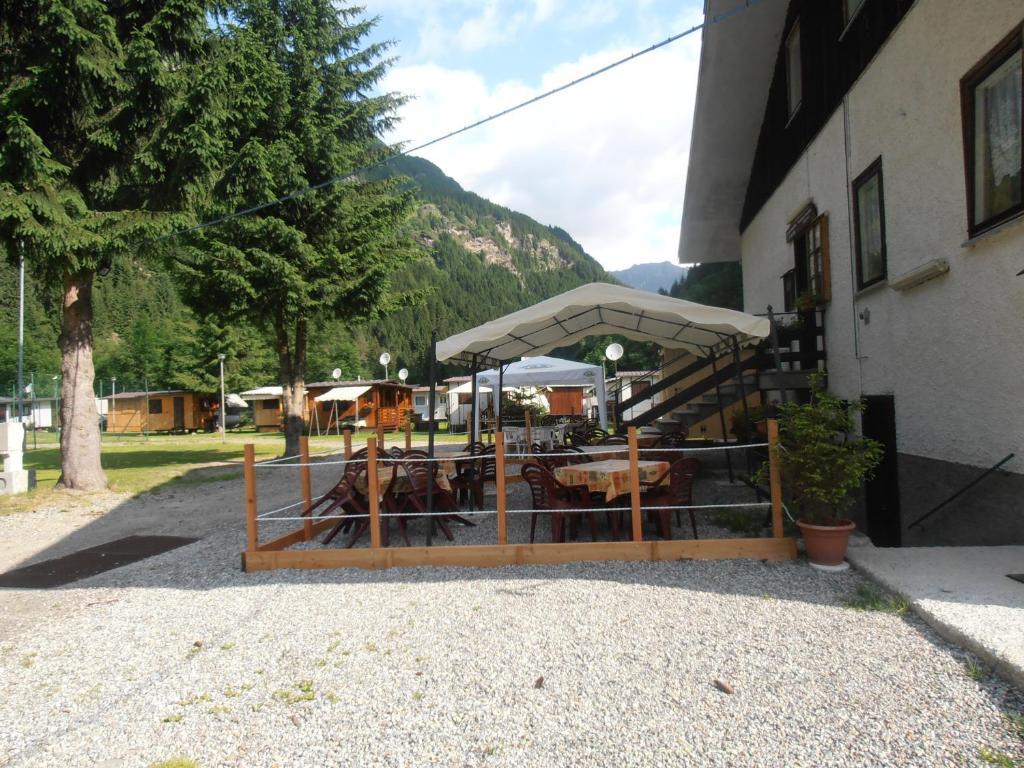 Campodolcino Camping Buitenkant foto